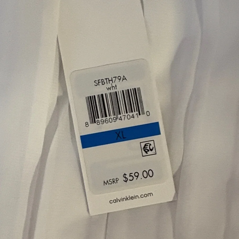 Calvin Klein Women’s Pleated Sleeveless Blouse - Picture 5 of 10